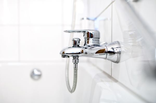 Shower Faucet Repair in Elgin