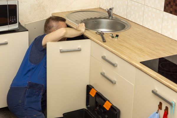 Kitchen Sink Plumbing in Elgin