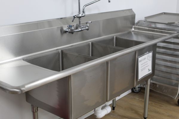 Cost of Utility Sink Installation in Elgin