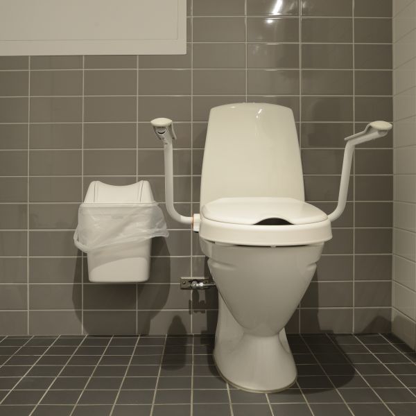 Cost of Commercial Toilet Repair in Elgin